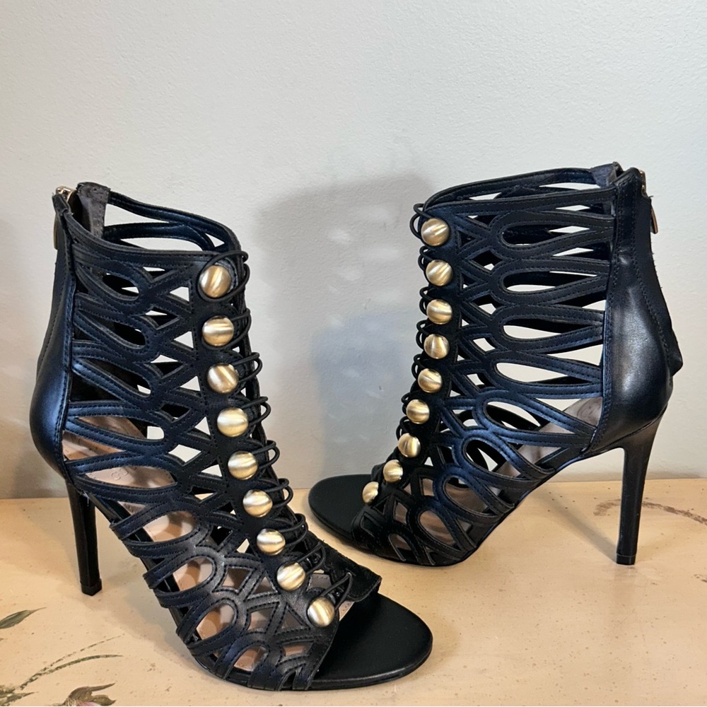 GUESS Black Faux Leather Gold Button Caged Zip  Back Heel Ankle Sandals Perlina